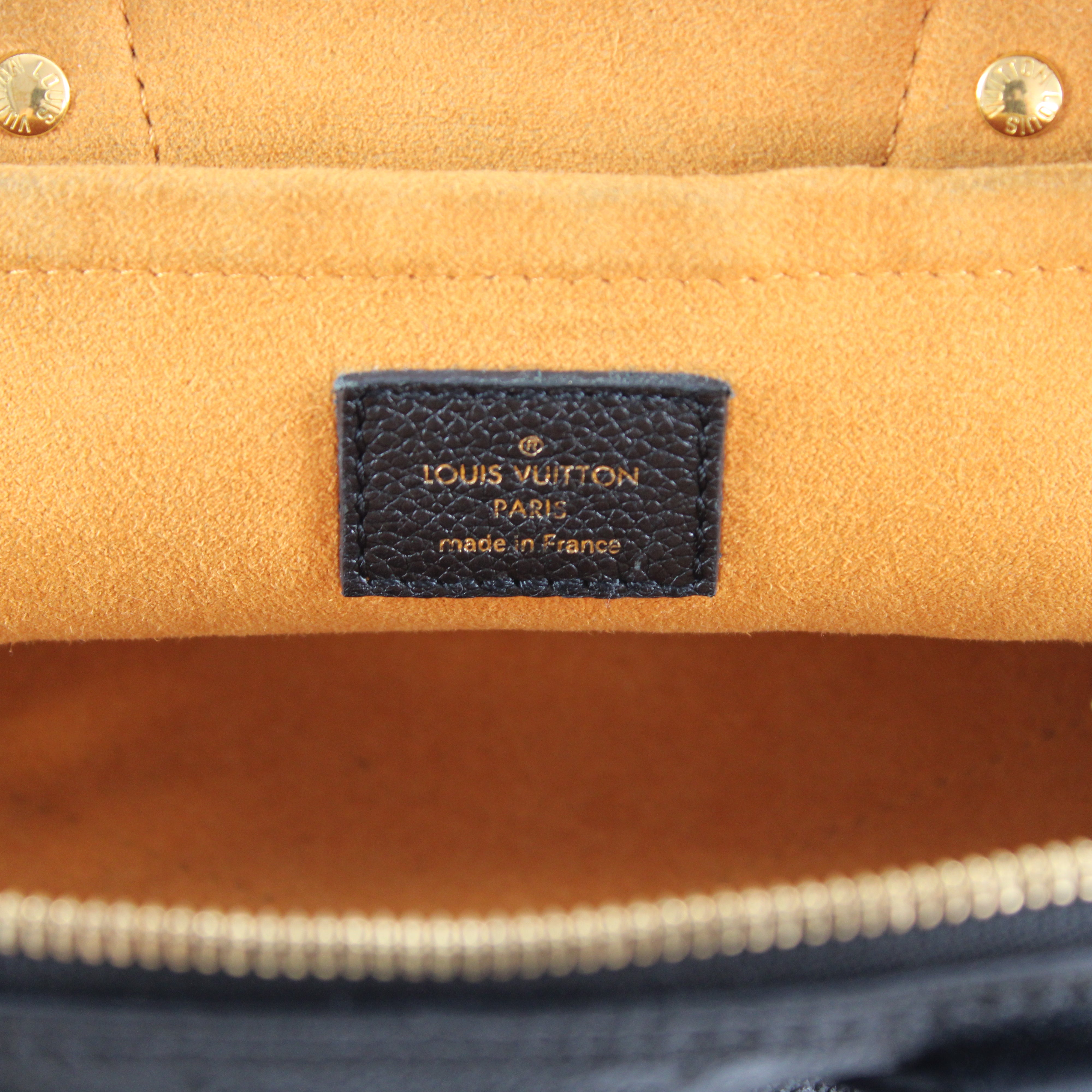 Louis Vuitton Black Néo Alma BB Bag