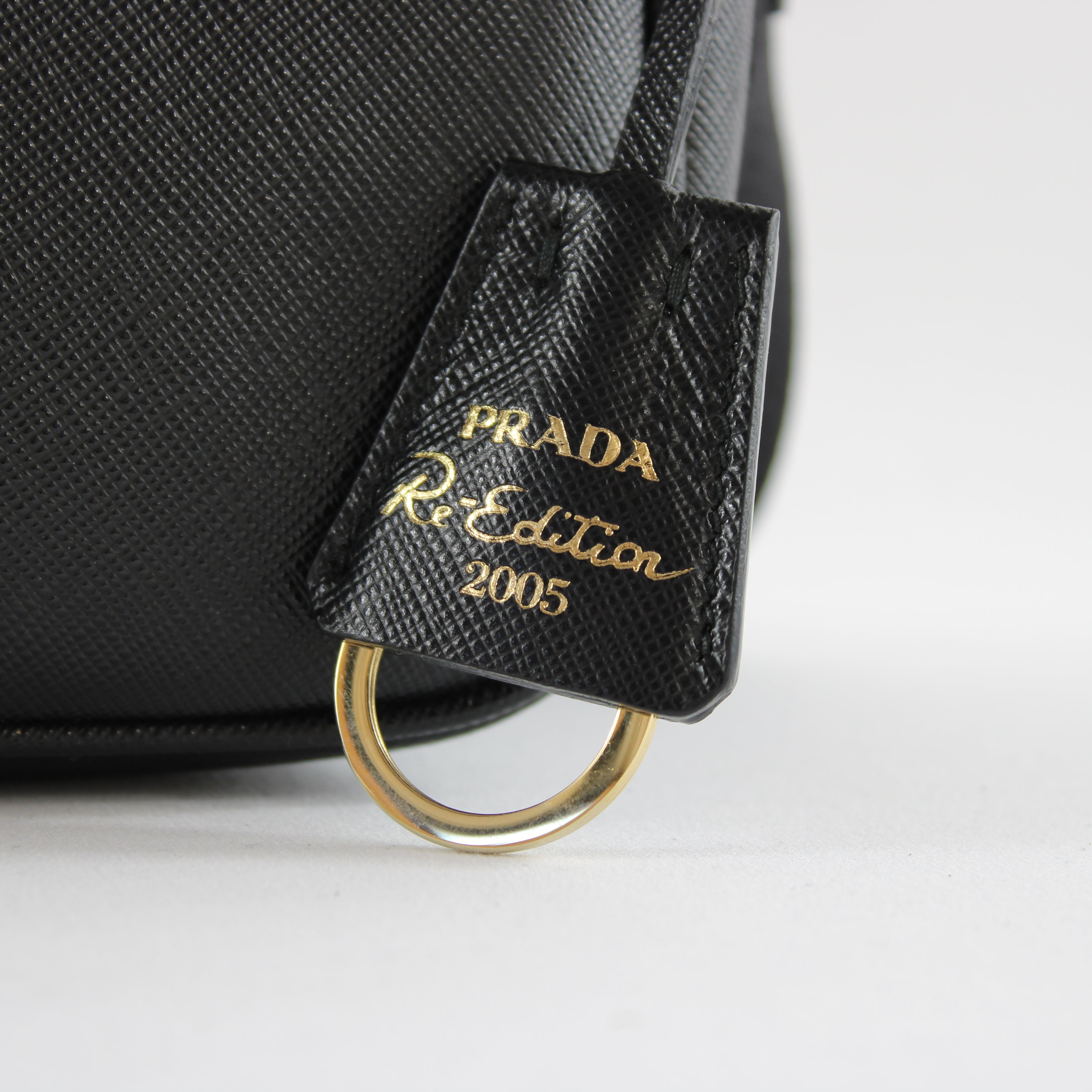 Prada Re-Edition 2005 Saffiano Leather Bag